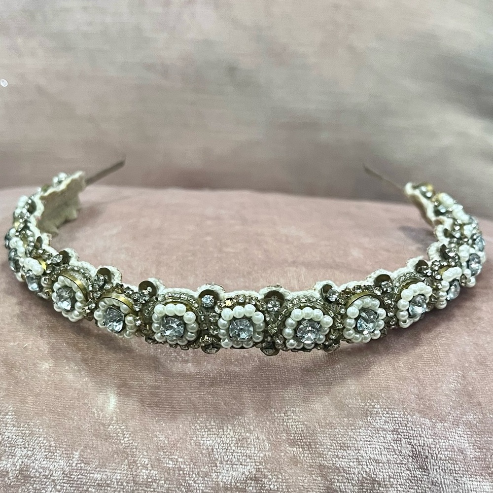 Elegant beaded Headband